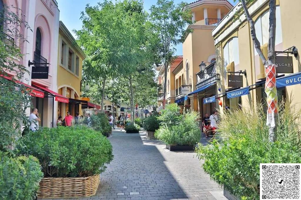 Apartamento Las Rozas Centro Con Parking Incluido Kültér fotó